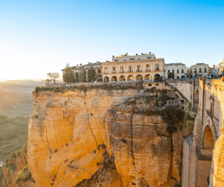 Ronda, a romantic city in Spain that you must see